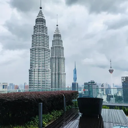 Start Suites Klcc By Willow Homes
